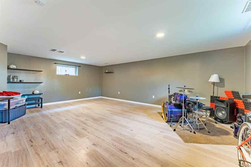 MLS® A2256843 - 76 Cranfield Place SE in Cranston Calgary, Residential