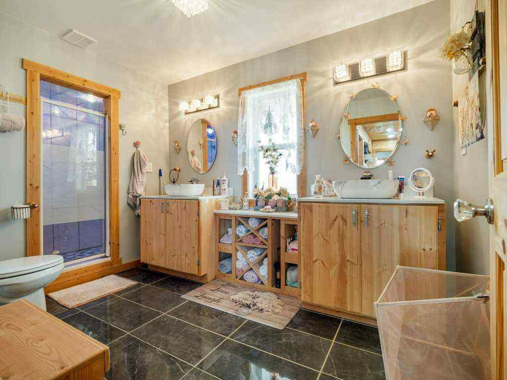 MLS® A2256844 - 51 N 2 Street E in NONE Hill Spring, Residential