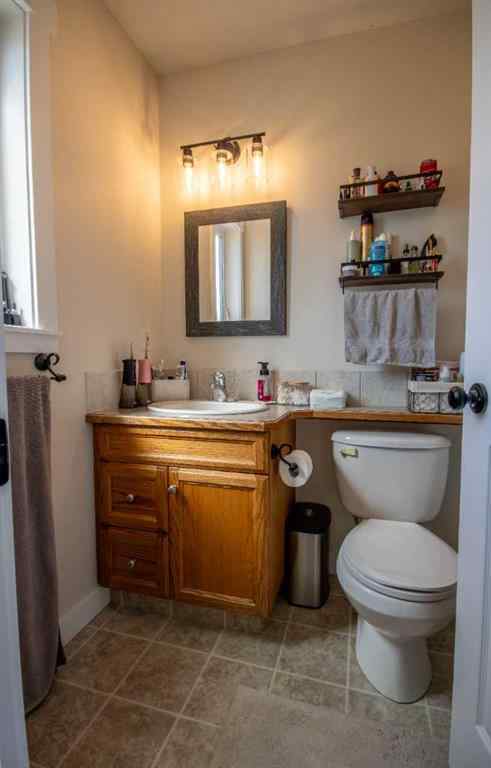 MLS® A2256847 - 1112 2 Street NE in NONE Sundre, Residential