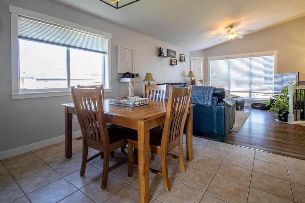 MLS® A2256847 - 1112 2 Street NE in NONE Sundre, Residential