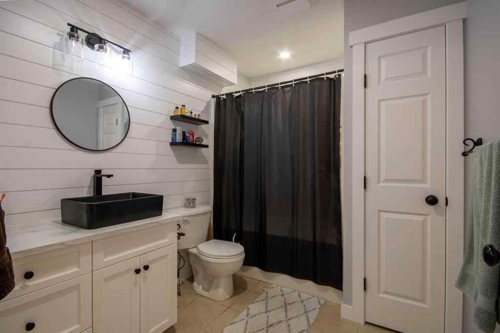 MLS® A2256847 - 1112 2 Street NE in NONE Sundre, Residential