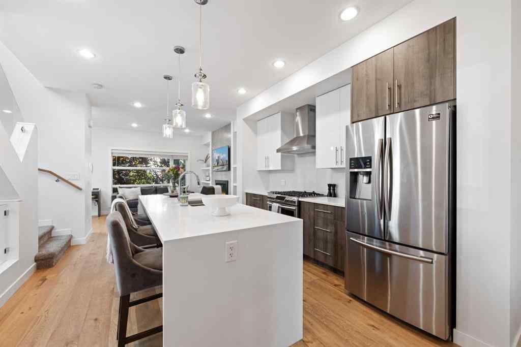 MLS® A2256848 - 2002 26A Street SW in Killarney/Glengarry Calgary, Residential
