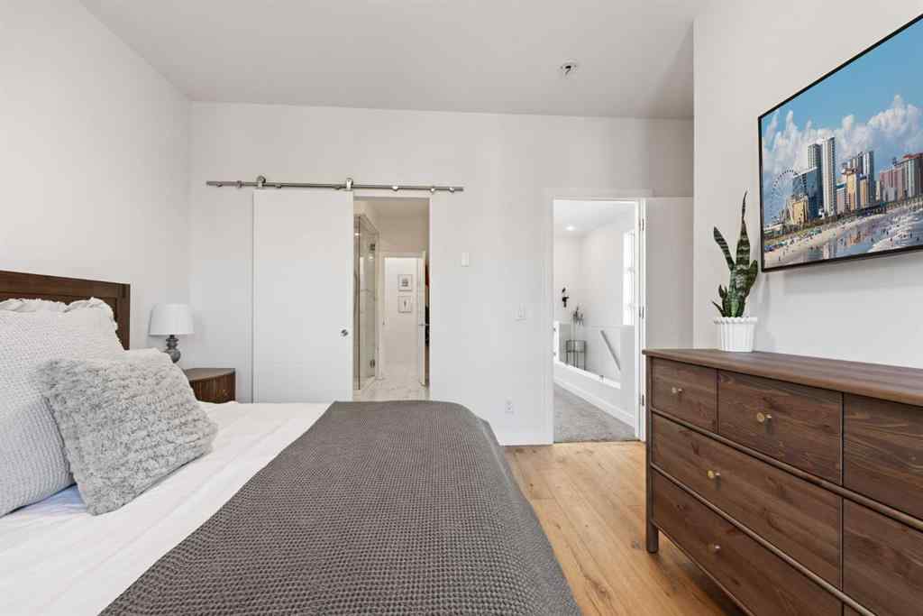 MLS® A2256848 - 2002 26A Street SW in Killarney/Glengarry Calgary, Residential