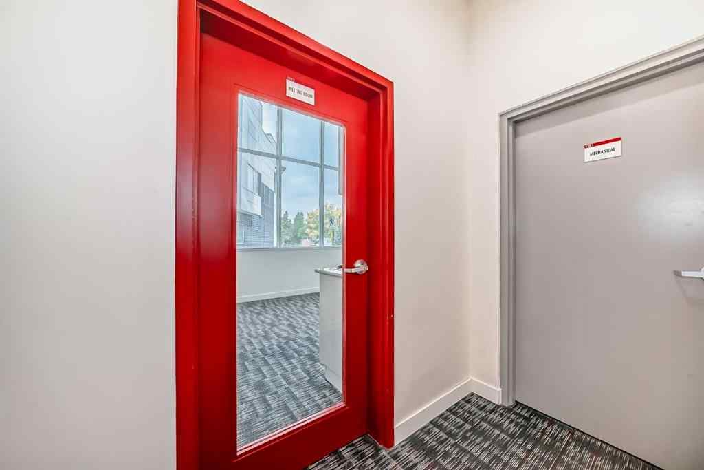 MLS® A2256850 - Unit #810 10 brentwood Common NW in Brentwood Calgary, Residential