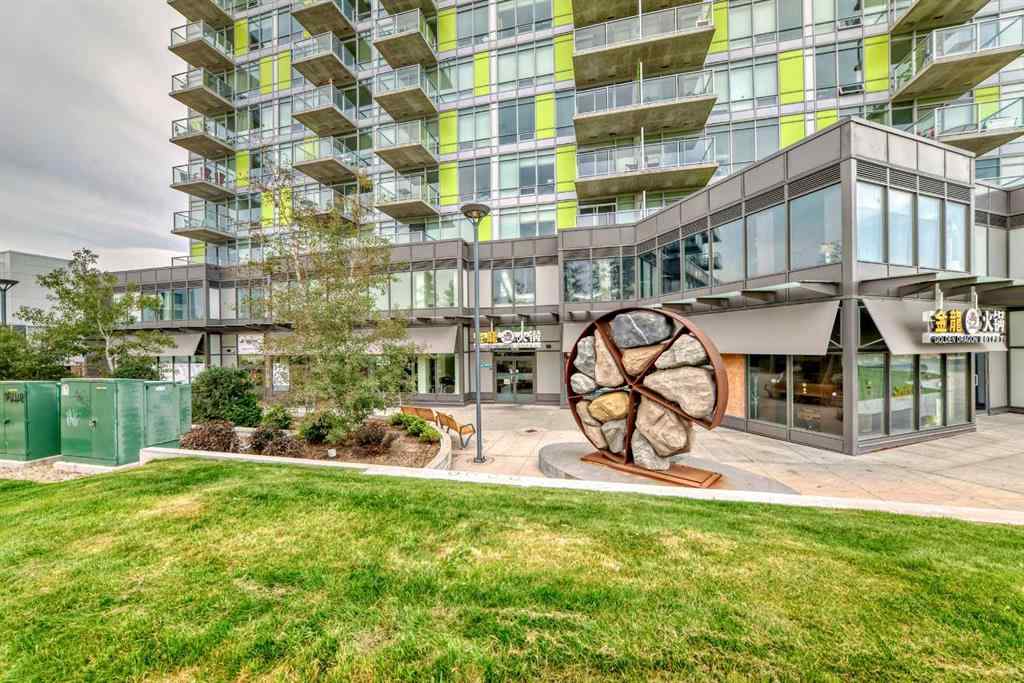 MLS® A2256850 - Unit #810 10 brentwood Common NW in Brentwood Calgary, Residential