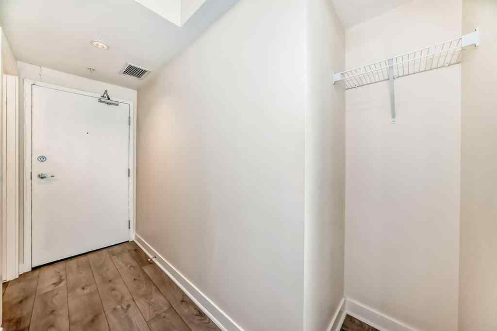MLS® A2256850 - Unit #810 10 brentwood Common NW in Brentwood Calgary, Residential