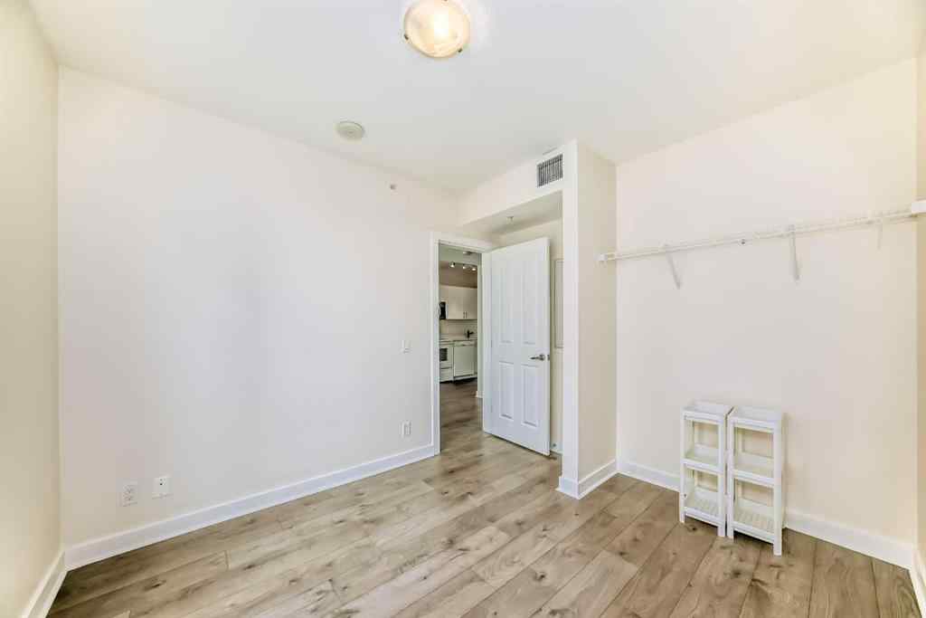 MLS® A2256850 - Unit #810 10 brentwood Common NW in Brentwood Calgary, Residential