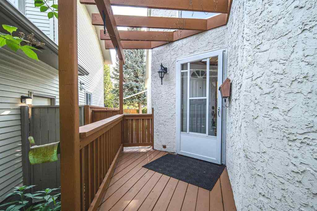 MLS® A2256851 - 16 Sunhaven Way SE in Sundance Calgary, Residential