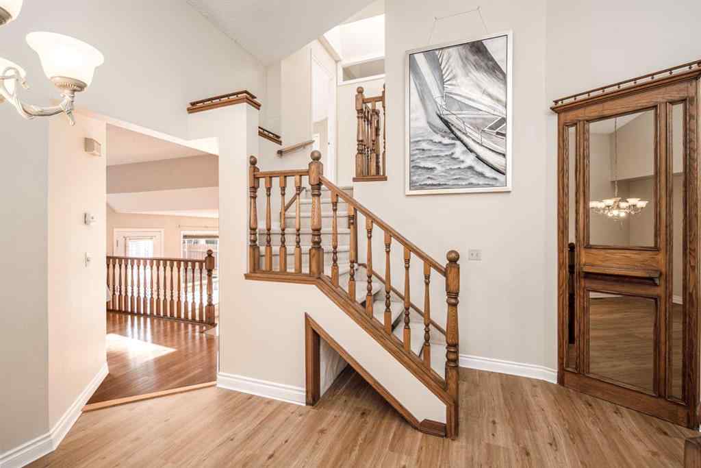 MLS® A2256851 - 16 Sunhaven Way SE in Sundance Calgary, Residential