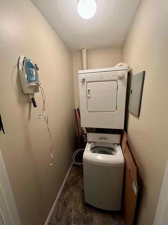 MLS® A2256852 - Unit #305 5519 Kerry Wood Drive  in Riverside Meadows Red Deer, Residential