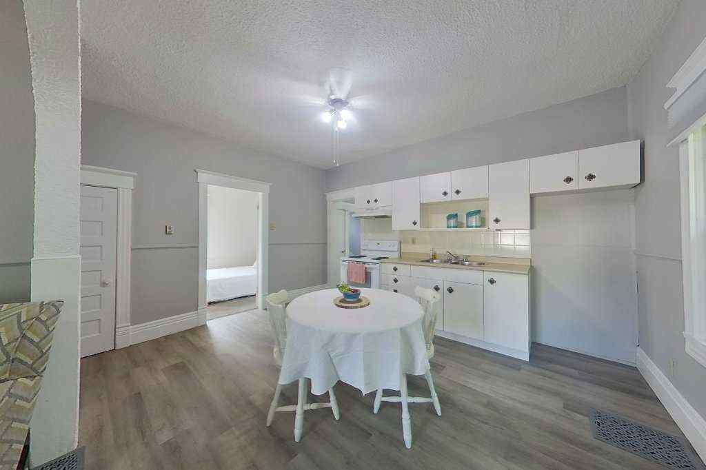 MLS® A2256854 - 947 Yuill Street SE in River Flats Medicine Hat, Residential