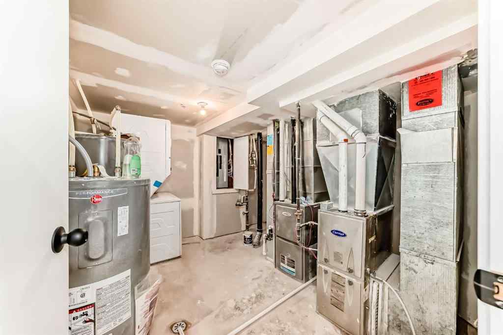 MLS® A2256858 - 264 99 Avenue SE in Willow Park Calgary, Residential