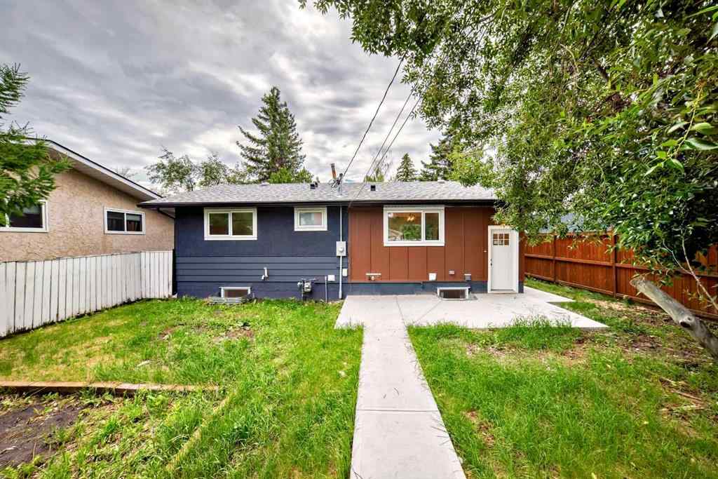 MLS® A2256858 - 264 99 Avenue SE in Willow Park Calgary, Residential