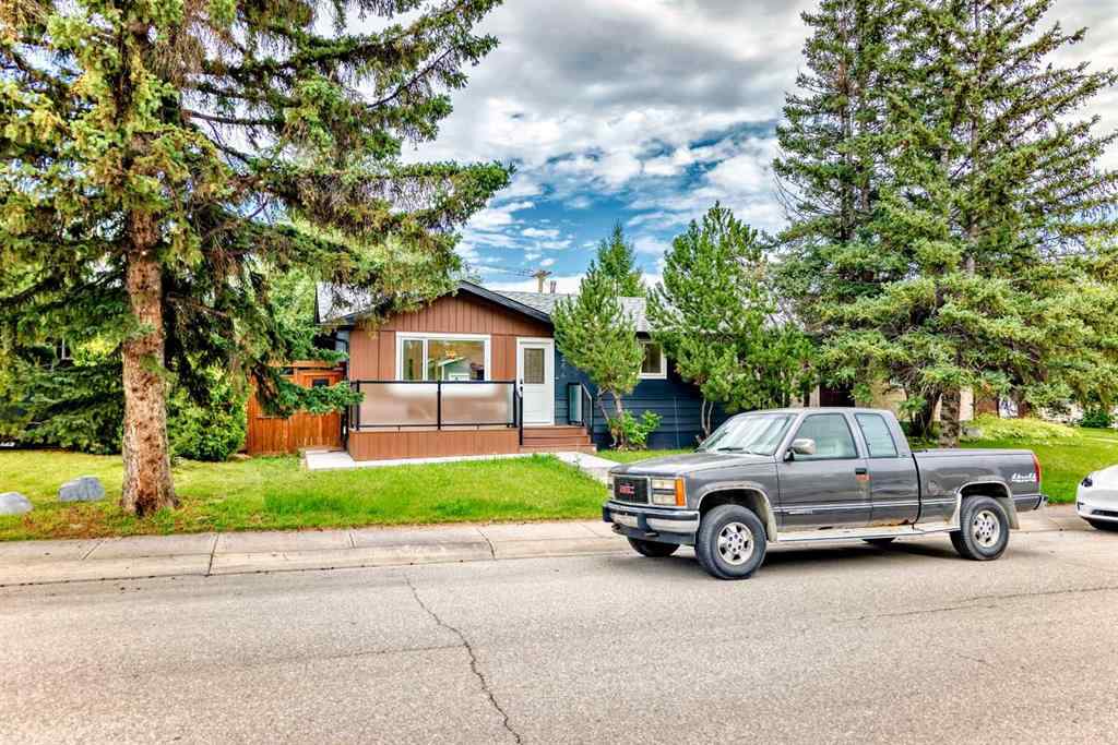MLS® A2256858 - 264 99 Avenue SE in Willow Park Calgary, Residential