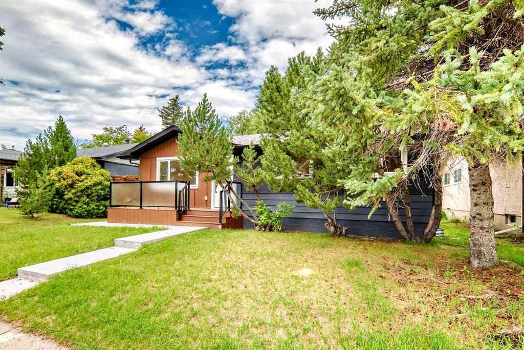 MLS® A2256858 - 264 99 Avenue SE in Willow Park Calgary, Residential