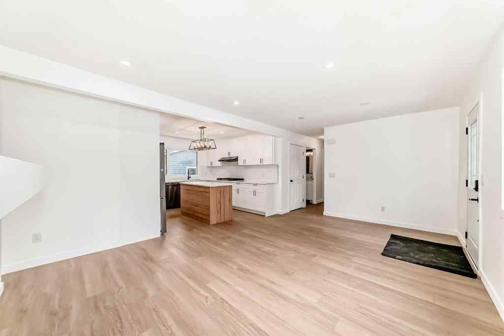 MLS® A2256858 - 264 99 Avenue SE in Willow Park Calgary, Residential