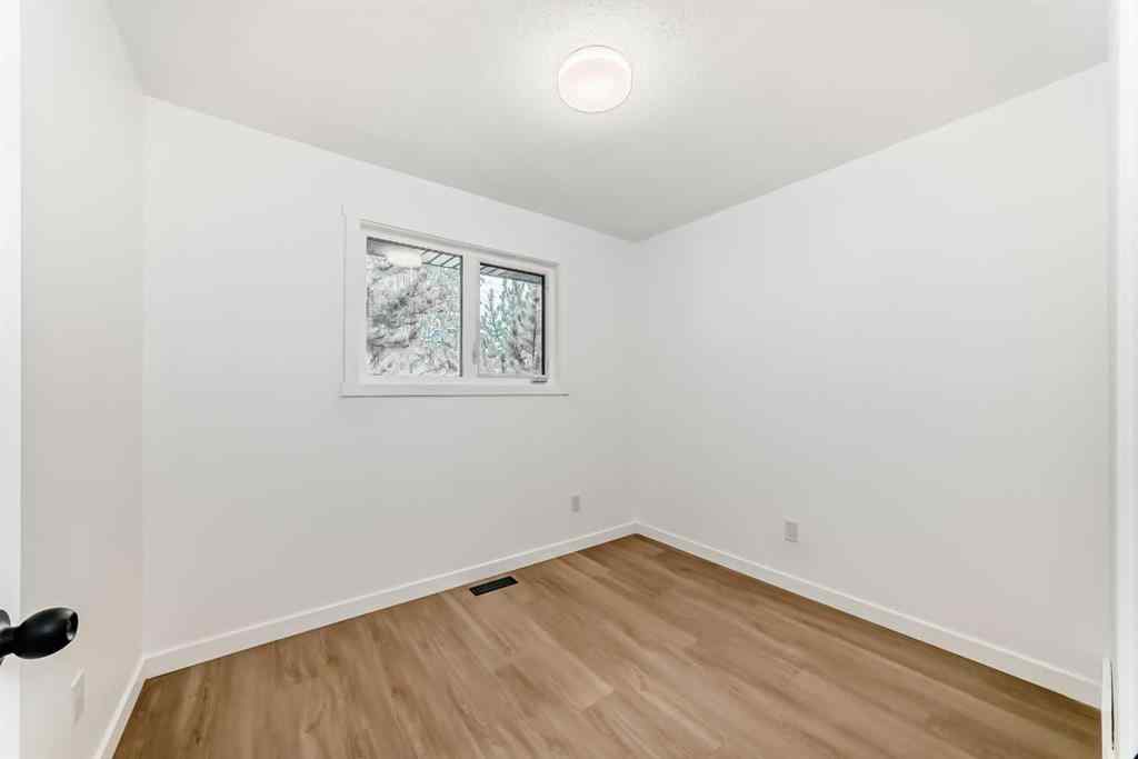 MLS® A2256858 - 264 99 Avenue SE in Willow Park Calgary, Residential