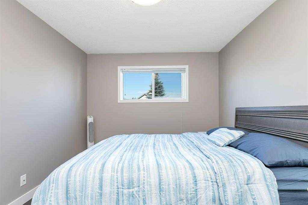 MLS® A2256860 - 5 Lyons Close  in Lancaster Green Red Deer, Residential