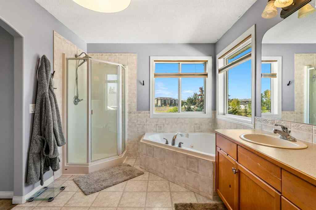 MLS® A2256862 - 216 Stonegate Place NW in Stonegate Airdrie, Residential