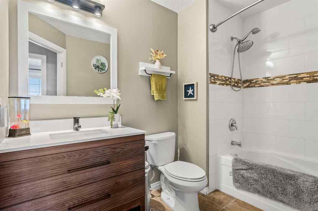 MLS® A2256862 - 216 Stonegate Place NW in Stonegate Airdrie, Residential