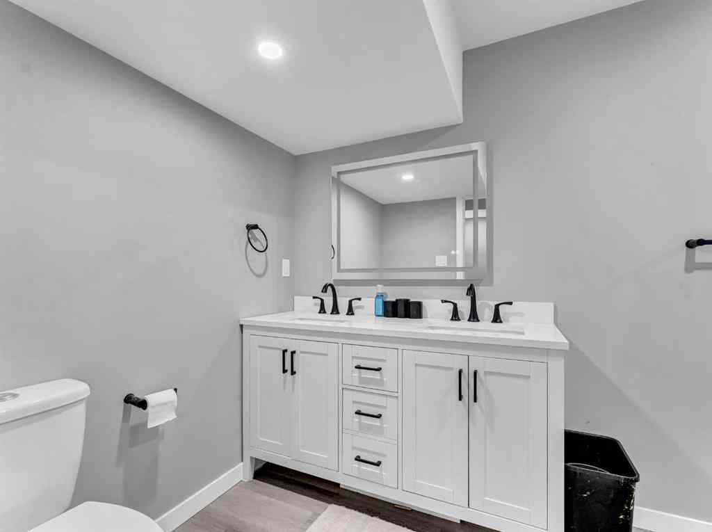 MLS® A2256864 - 16 Storrs Crescent SE in SE Southridge Medicine Hat, Residential
