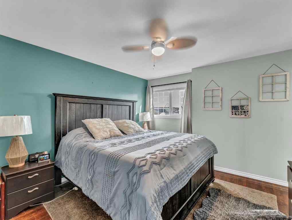 MLS® A2256864 - 16 Storrs Crescent SE in SE Southridge Medicine Hat, Residential