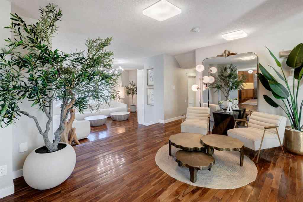 MLS® A2256866 - 38 Lissington Drive SW in North Glenmore Park Calgary, Residential