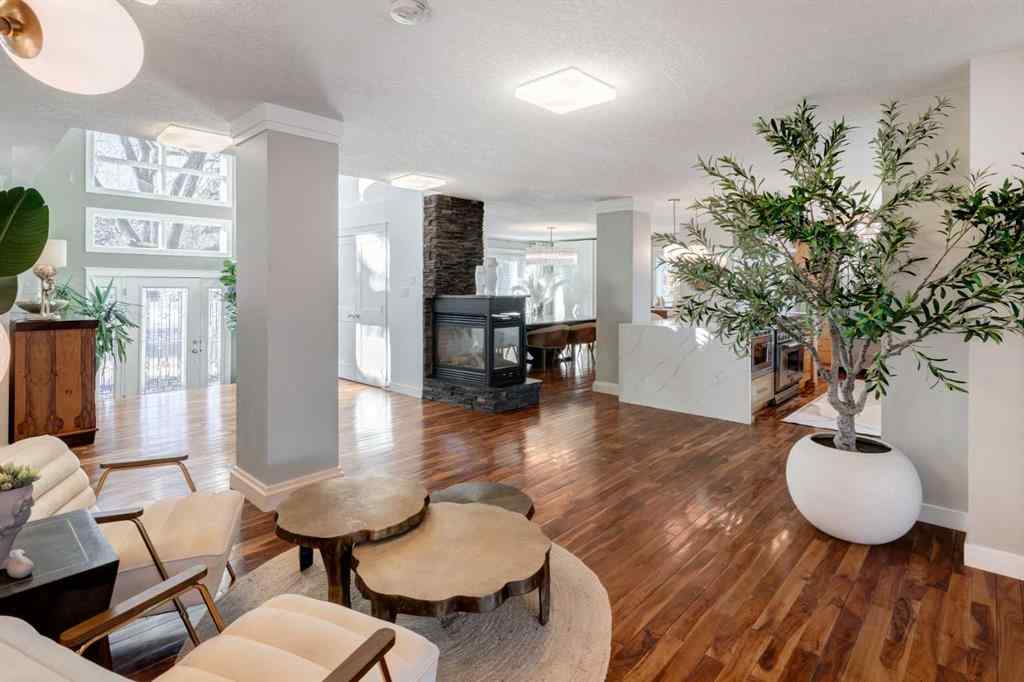MLS® A2256866 - 38 Lissington Drive SW in North Glenmore Park Calgary, Residential