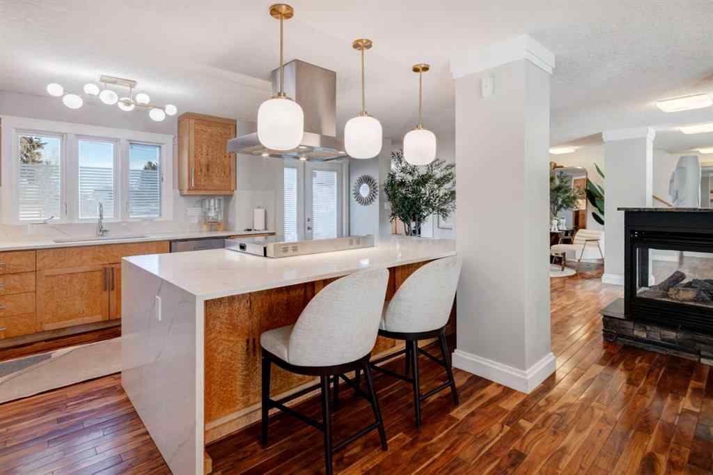 MLS® A2256866 - 38 Lissington Drive SW in North Glenmore Park Calgary, Residential