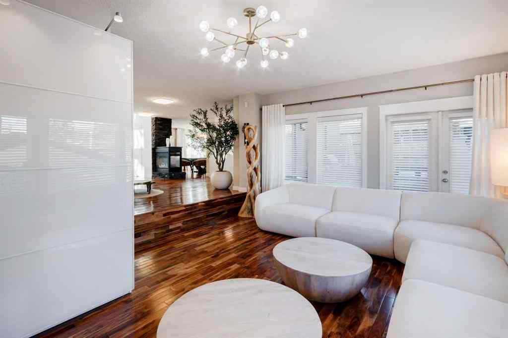 MLS® A2256866 - 38 Lissington Drive SW in North Glenmore Park Calgary, Residential