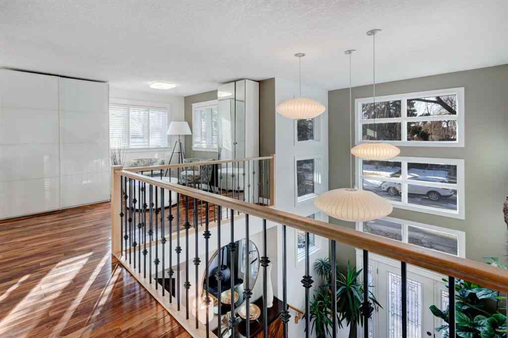 MLS® A2256866 - 38 Lissington Drive SW in North Glenmore Park Calgary, Residential