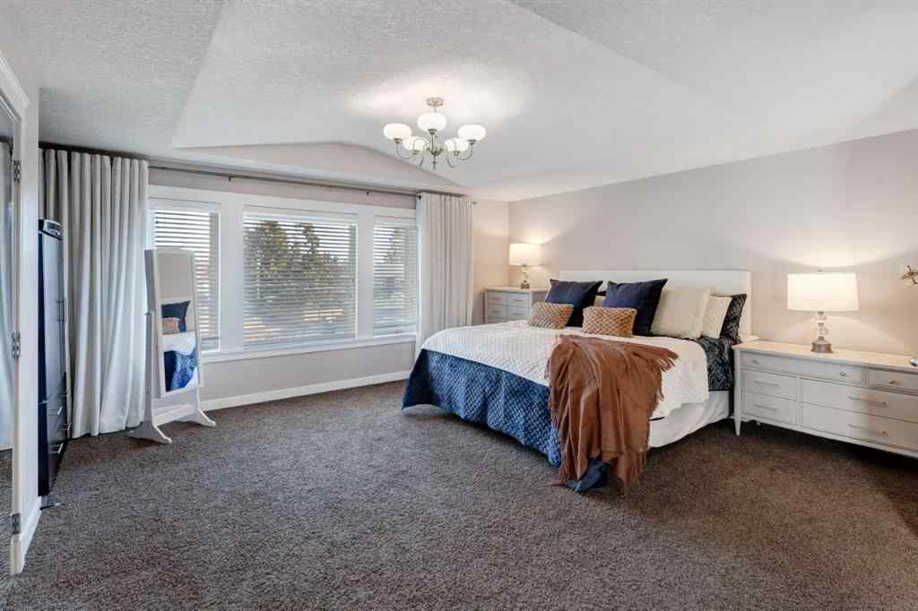 MLS® A2256866 - 38 Lissington Drive SW in North Glenmore Park Calgary, Residential