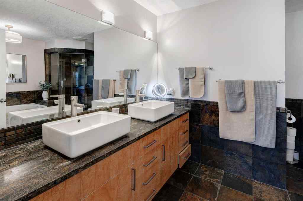 MLS® A2256866 - 38 Lissington Drive SW in North Glenmore Park Calgary, Residential