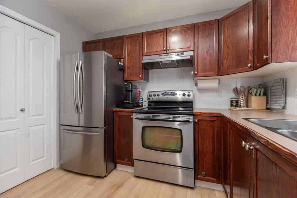 MLS® A2256869 - Unit #27 33 Donlevy Avenue  in Davenport Red Deer, Residential