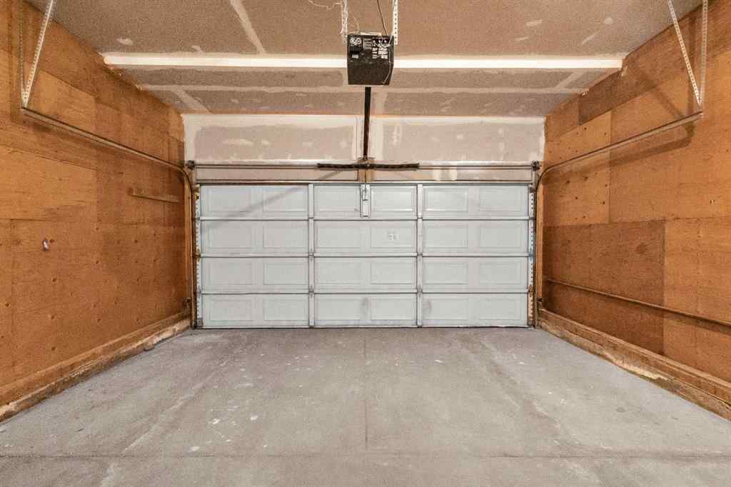 MLS® A2256871 - 35 Tuscarora Way NW in Tuscany Calgary, Residential