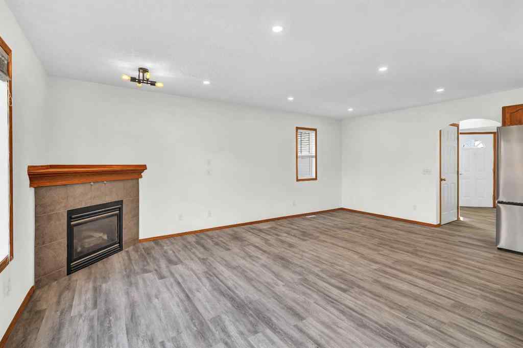 MLS® A2256871 - 35 Tuscarora Way NW in Tuscany Calgary, Residential