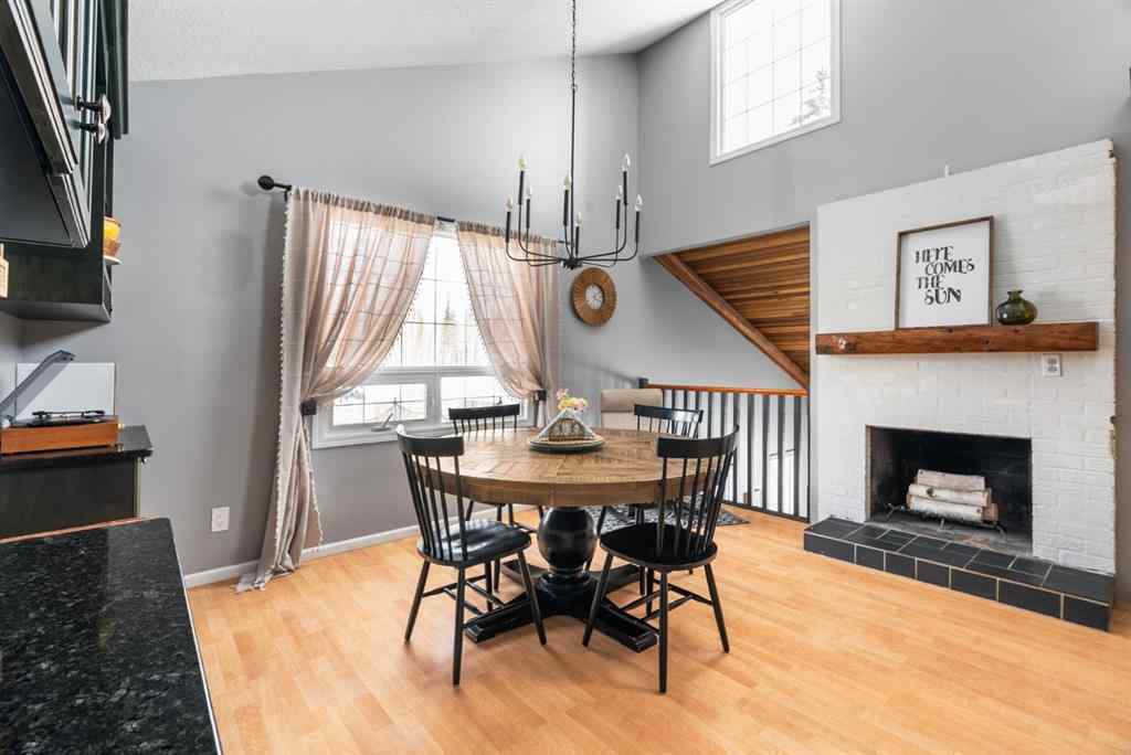MLS® A2256872 - 105 Whiteoak Garden  in Thickwood Fort McMurray, Residential