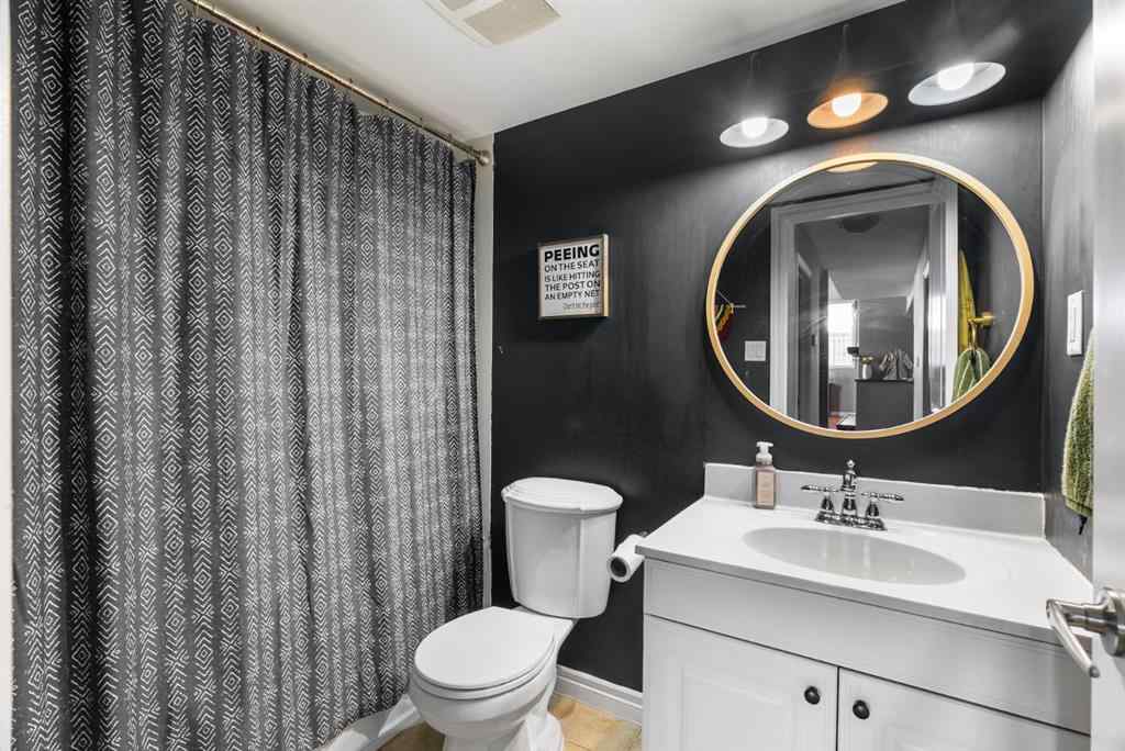 MLS® A2256872 - 105 Whiteoak Garden  in Thickwood Fort McMurray, Residential