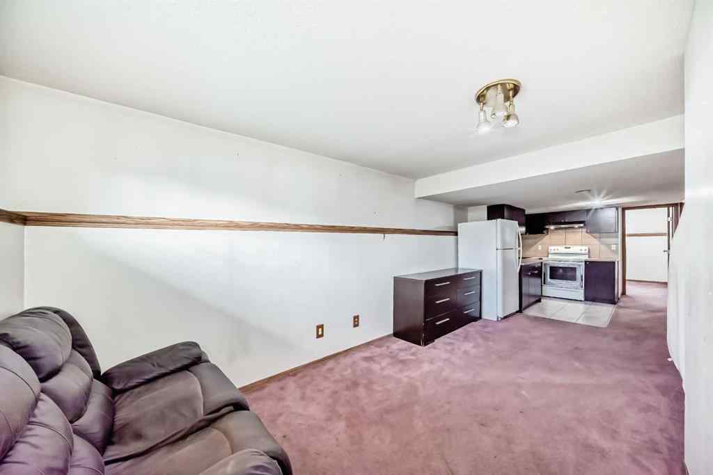 MLS® A2256874 - 11 Martinwood Road NE in Martindale Calgary, Residential