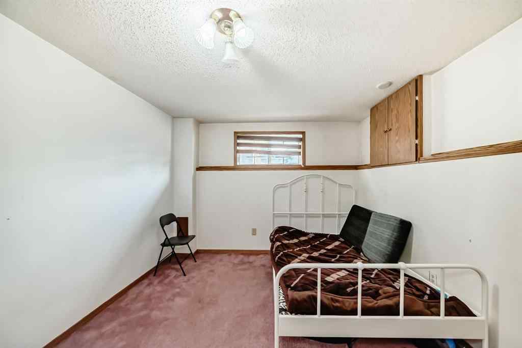 MLS® A2256874 - 11 Martinwood Road NE in Martindale Calgary, Residential