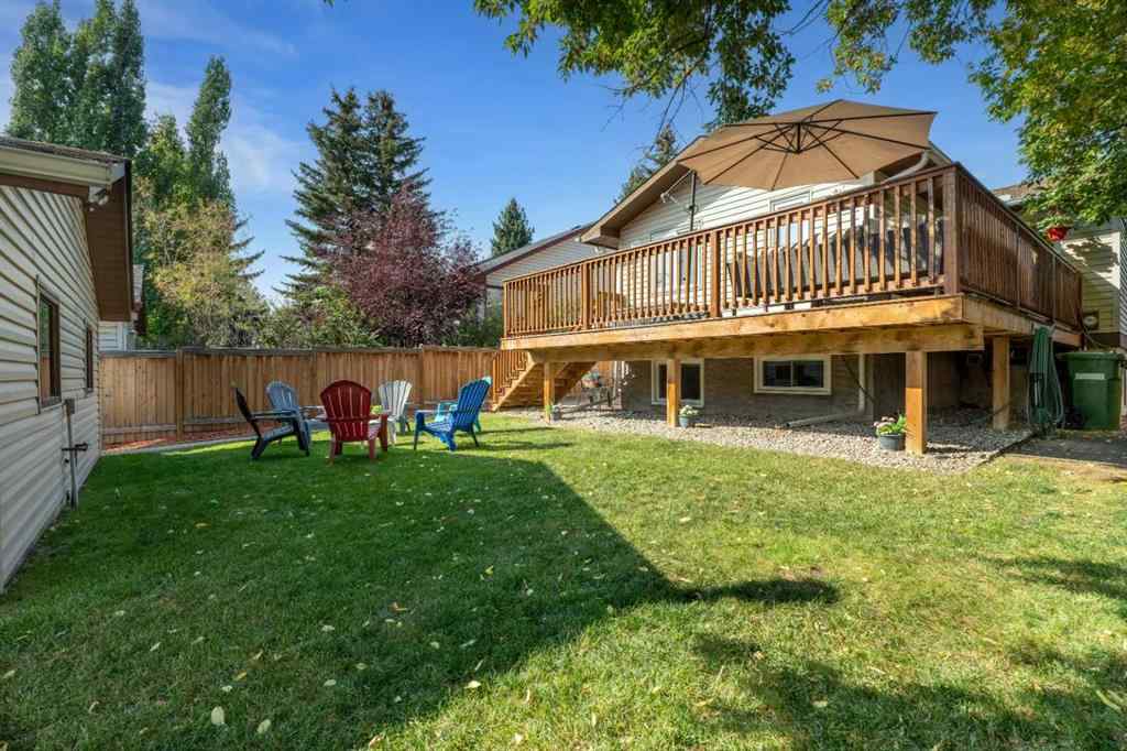 MLS® A2256876 - 1205 Meadowbrook Drive SE in Meadowbrook Airdrie, Residential