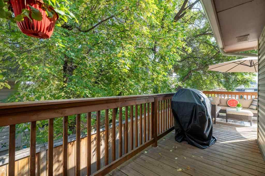 MLS® A2256876 - 1205 Meadowbrook Drive SE in Meadowbrook Airdrie, Residential