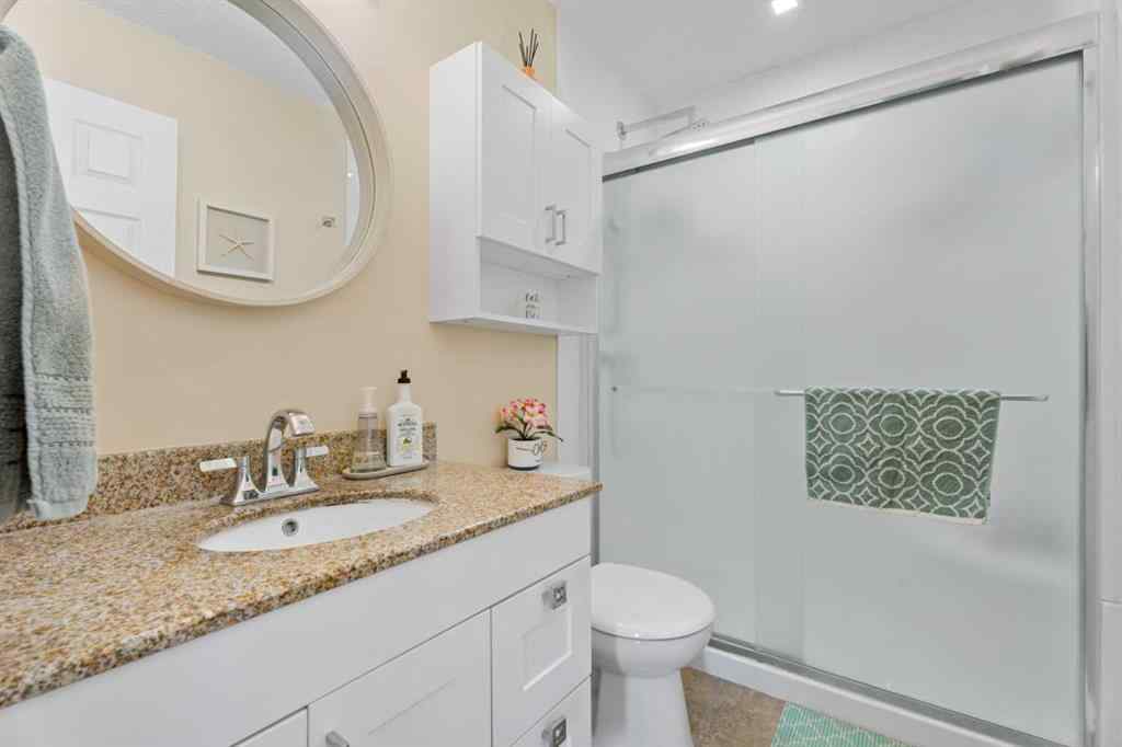 MLS® A2256876 - 1205 Meadowbrook Drive SE in Meadowbrook Airdrie, Residential
