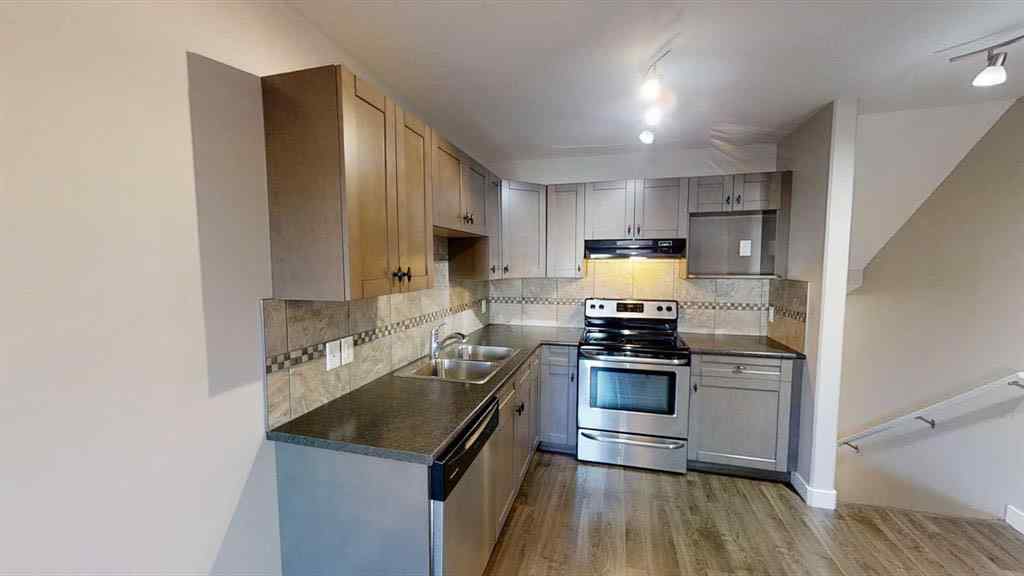 MLS® A2256877 - 9422 88 Street  in Cobblestone Grande Prairie, Residential