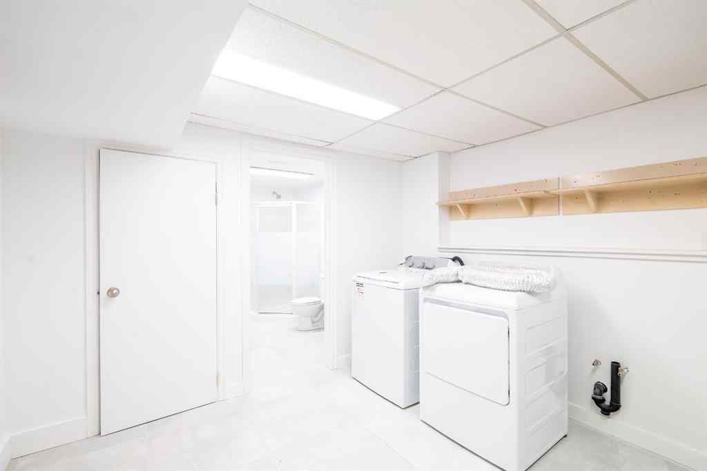 MLS® A2256881 - 5402 59 Street  in Lucas Heights Ponoka, Residential