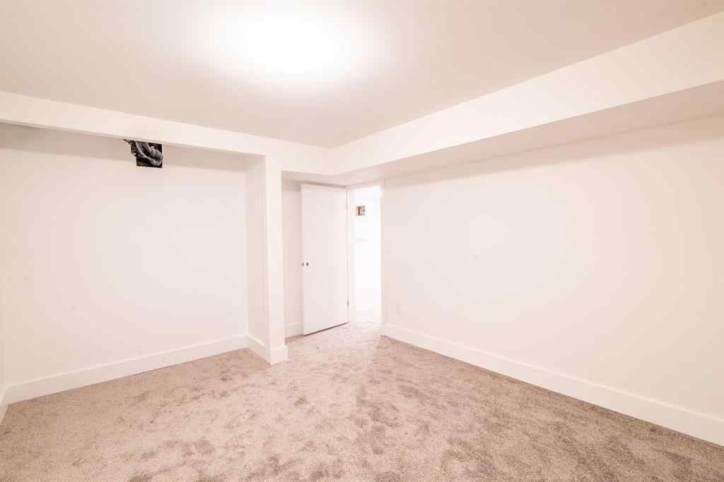 MLS® A2256881 - 5402 59 Street  in Lucas Heights Ponoka, Residential