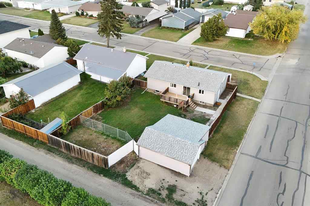 MLS® A2256881 - 5402 59 Street  in Lucas Heights Ponoka, Residential