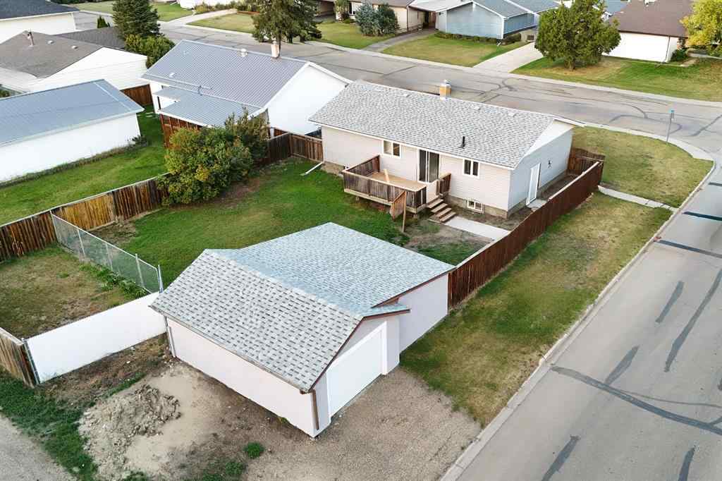 MLS® A2256881 - 5402 59 Street  in Lucas Heights Ponoka, Residential