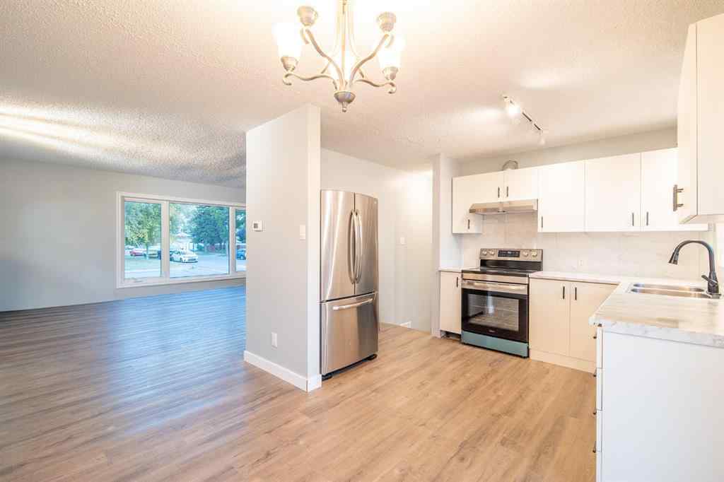 MLS® A2256881 - 5402 59 Street  in Lucas Heights Ponoka, Residential