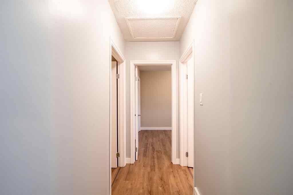 MLS® A2256881 - 5402 59 Street  in Lucas Heights Ponoka, Residential
